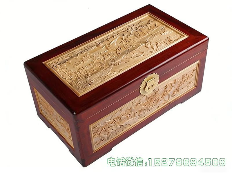淮北红色山水雕花嫁妆箱