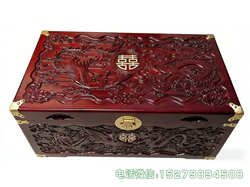 无棣县龙凤雕刻嫁妆箱