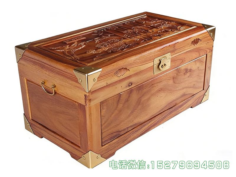灵寿浅木色金属角雕刻贵重品箱